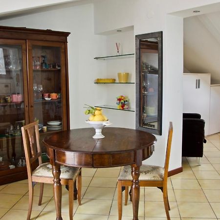 Blumind Apartment Салерно Екстериор снимка