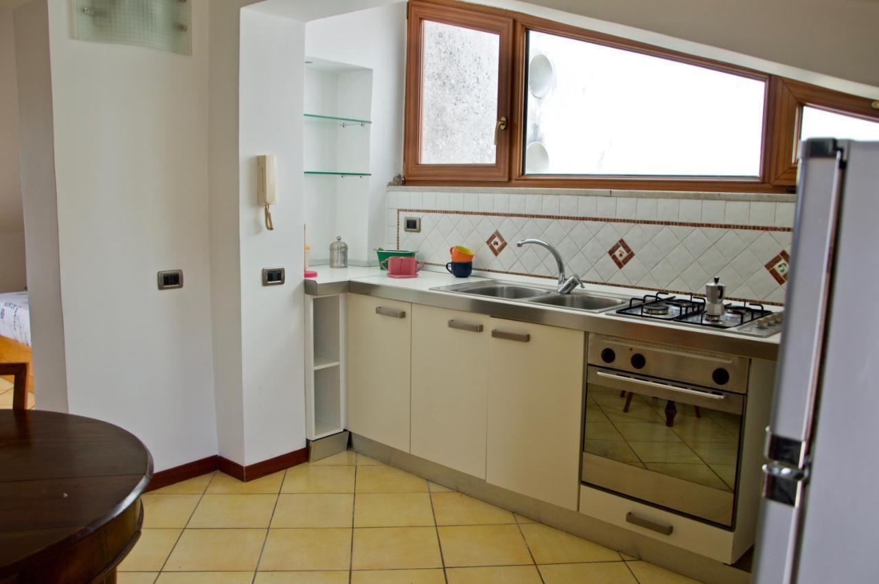Blumind Apartment Салерно Екстериор снимка